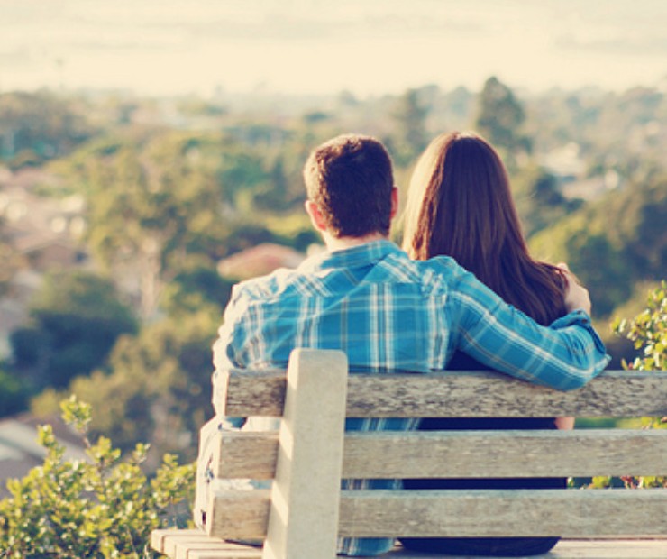Romantic Couple Shayari